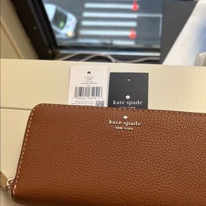 Kate Spade Tan Leather continental Zip Wallet